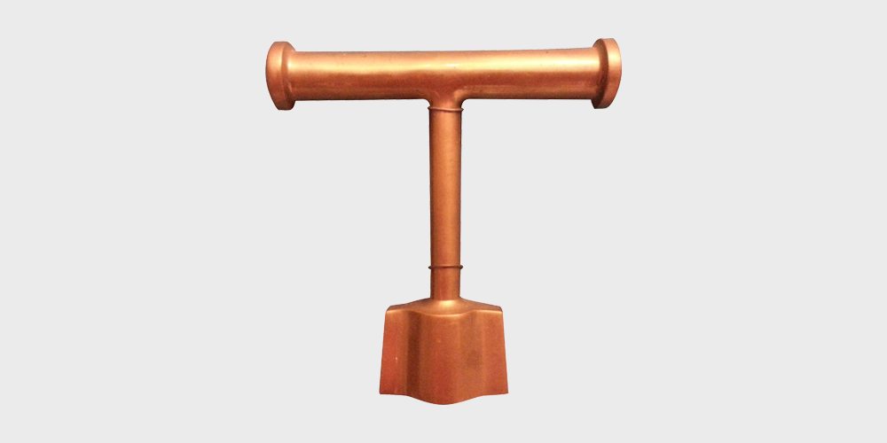 Image of a metal T-shaped object